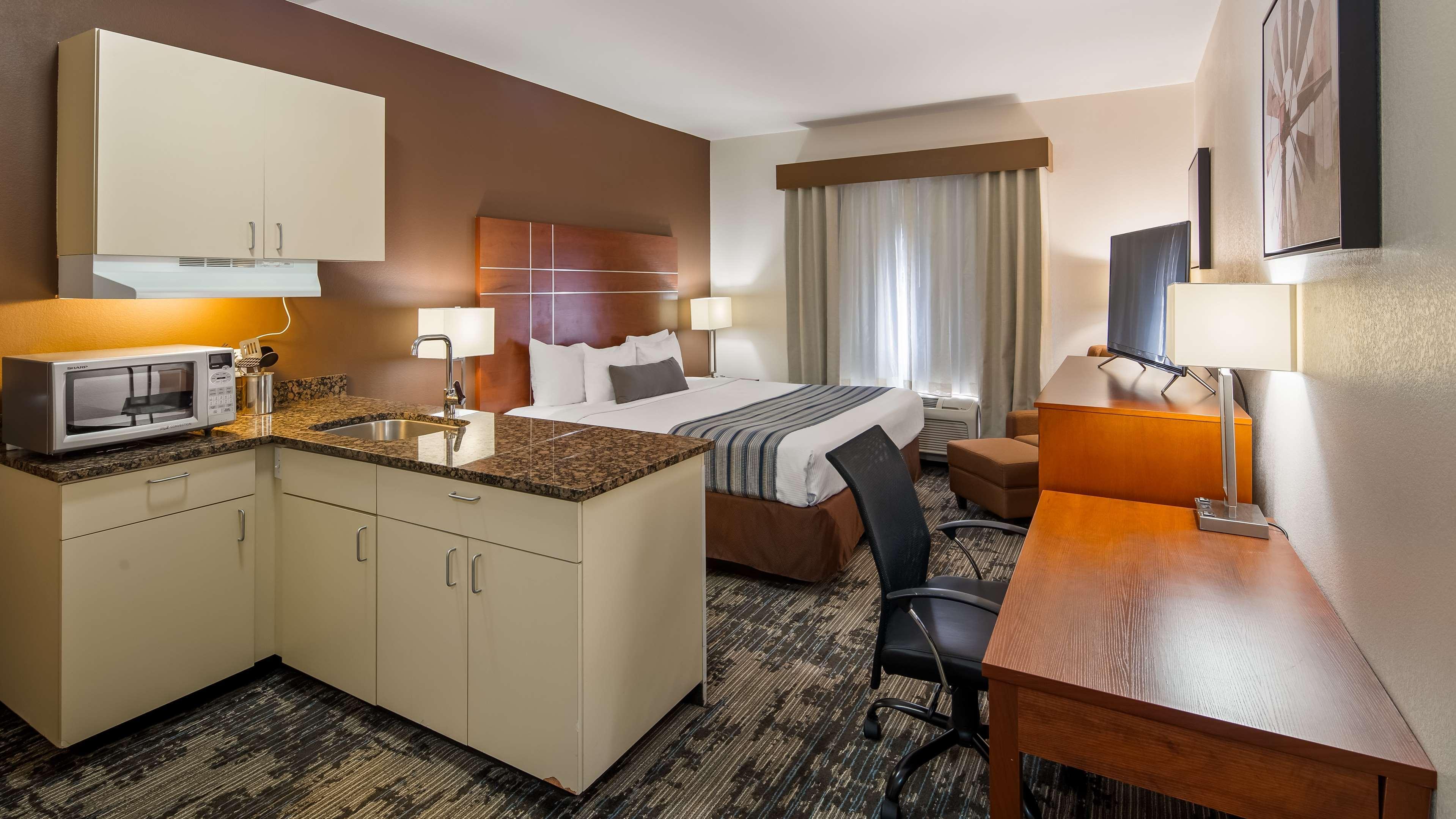 Best Western Plus Wakeeney Inn&Suites Exterior foto